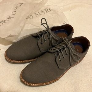 Bruno Marc Shoes size 6, great condition